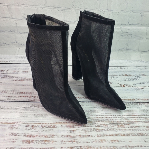 Heele Short Boots - Picture 3 of 5